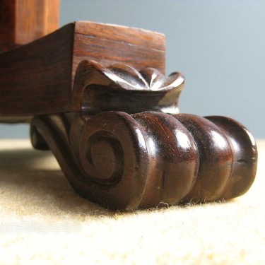 rosewood pedestal table