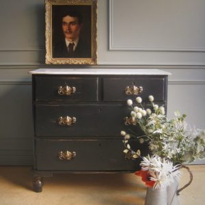 Pine painted chest of drawers