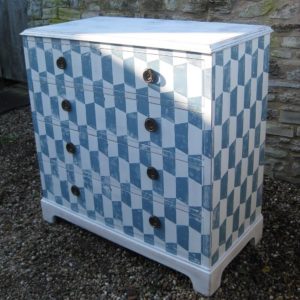 Painted Edwardian chest of drawers